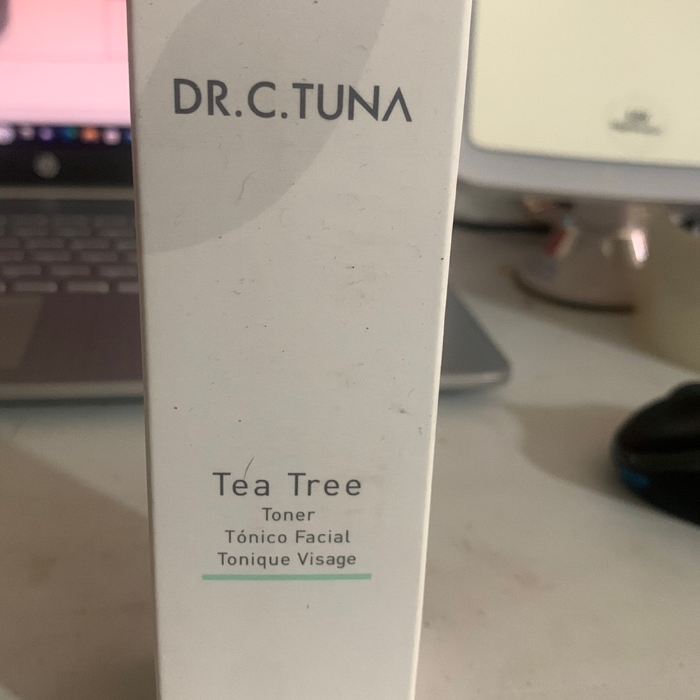 Dr. C. Tuna Tea Tree Face Toner